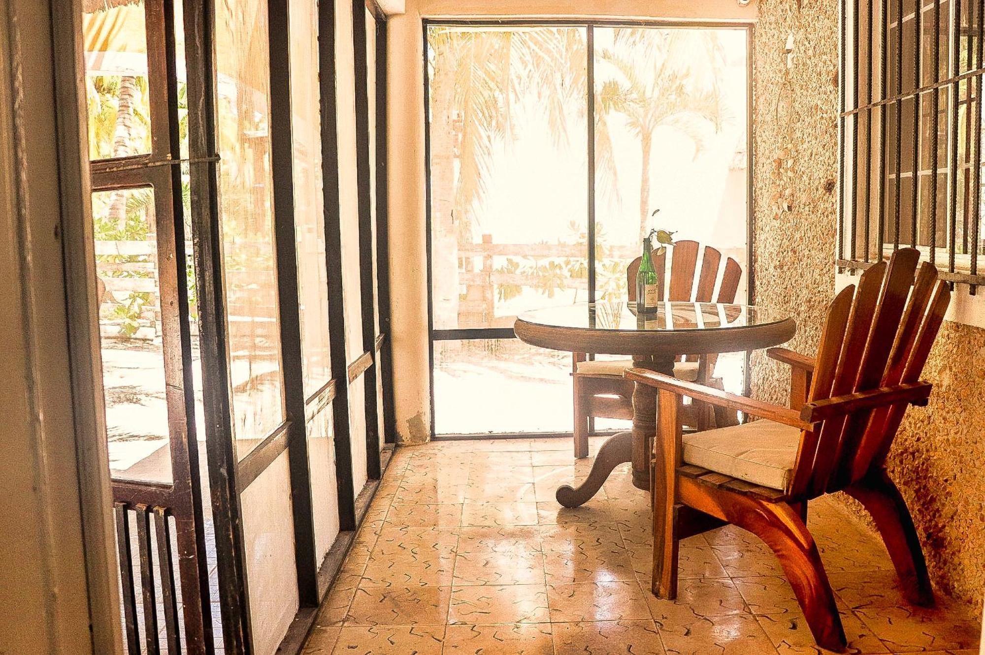 Hacienda Antigua Villa, 50M From Sandy Beach El Cuyo Exterior photo